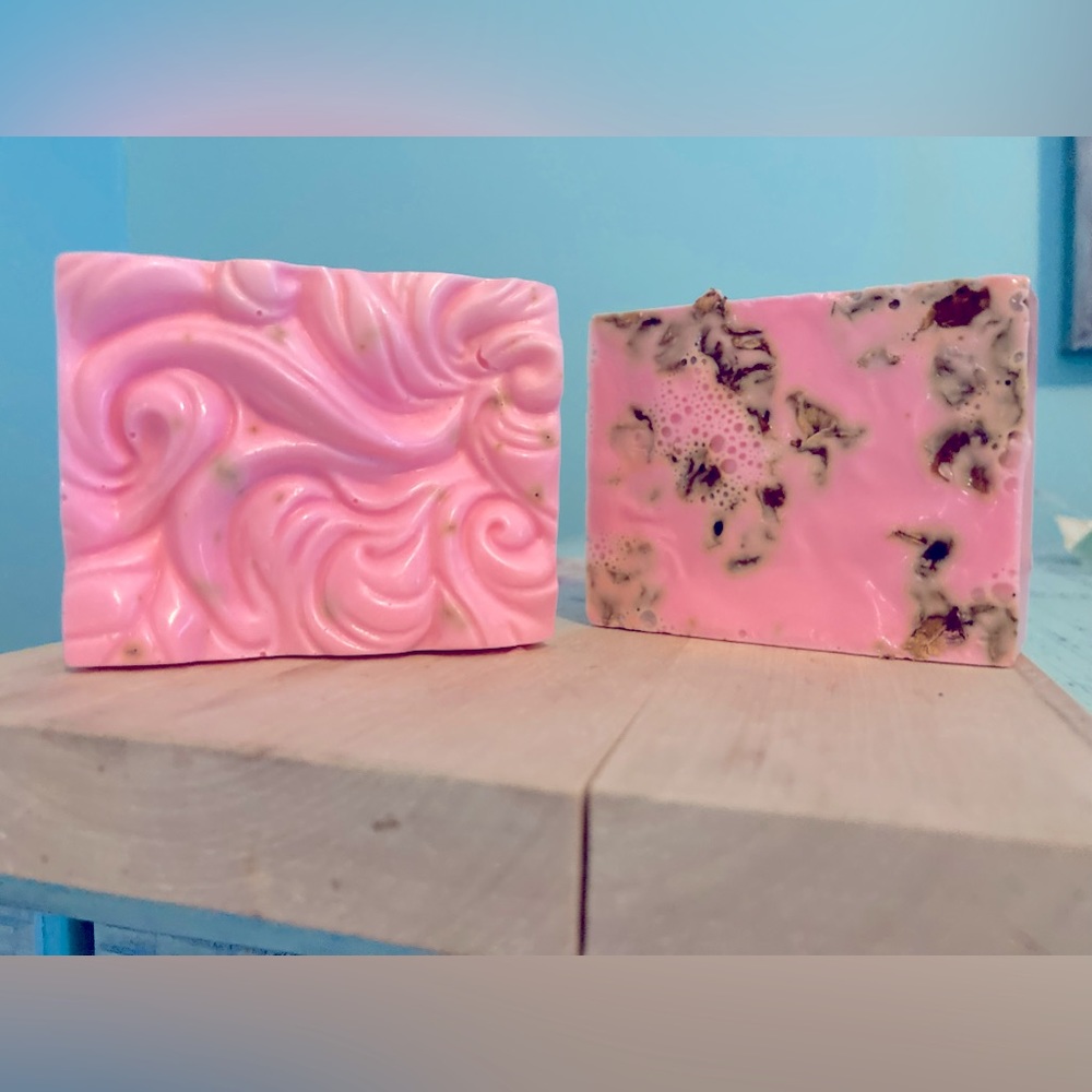 Essential Escapes - Luxury Hand Crafted Soap, Rose & Shea Butter